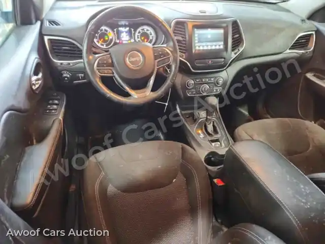 2019 Jeep Cherokee 1C4PJLCB2KD297746 — Copart auction photo 8