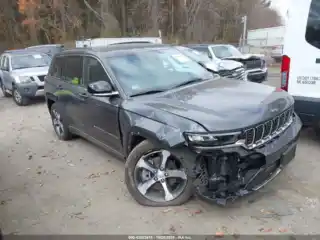 2023 Jeep Grand Cherokee 4XE