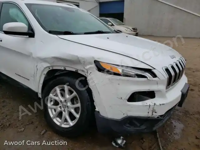 2016 Jeep Cherokee 1C4PJMCB1GW182220 — Copart auction photo 9